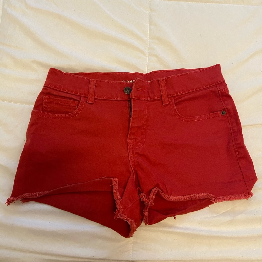 RED BOYFRIEND SHORT